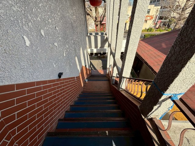 高洲ビルのその他共用部分|階段