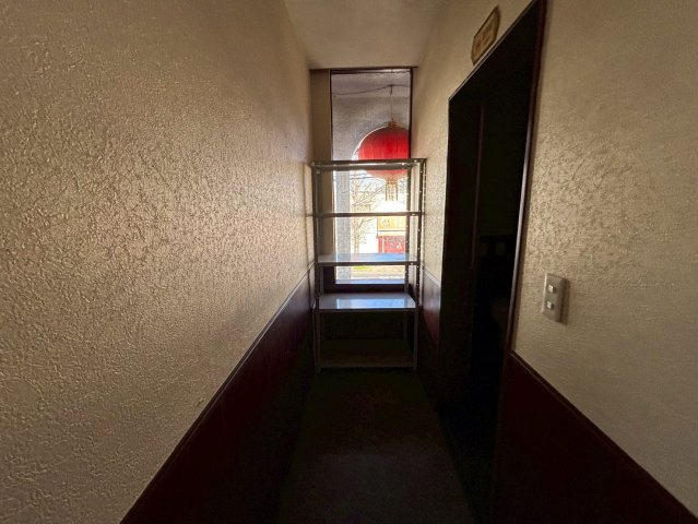 高洲ビルのロビー|トイレ前スペース