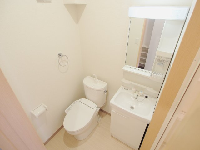 リバーノース海田の洗面所