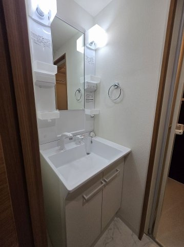 【独立洗面台】 | ユリカロゼAZ墨田イースト