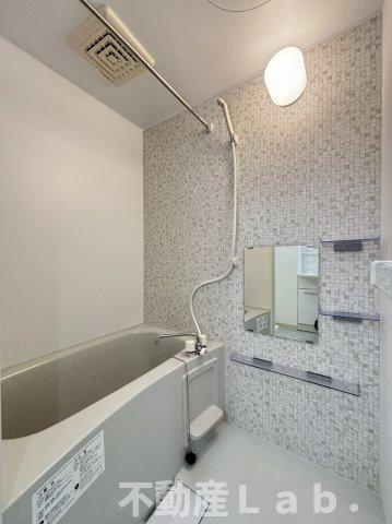 ラフィーネの浴室|※反転タイプのお写真です。