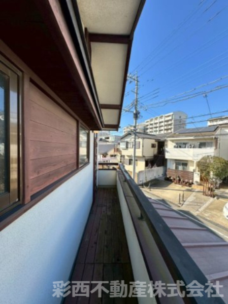 所沢市緑町中古戸建のバルコニー