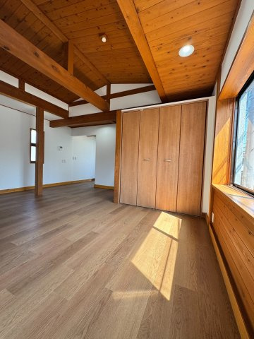 所沢市緑町中古戸建の寝室