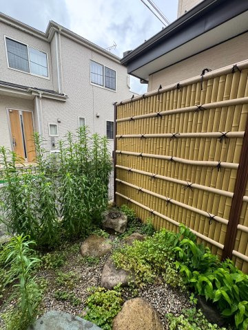所沢市緑町中古戸建の庭