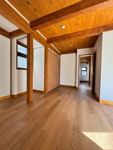 所沢市緑町中古戸建の洋室