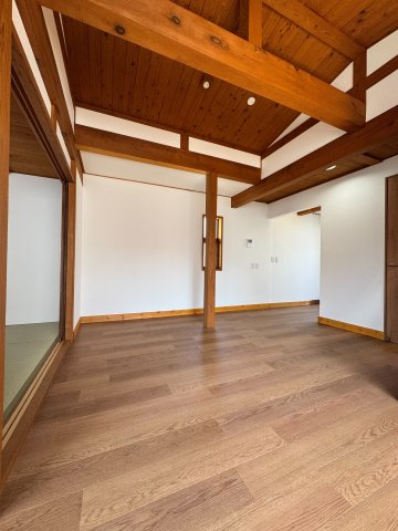 所沢市緑町中古戸建の内装