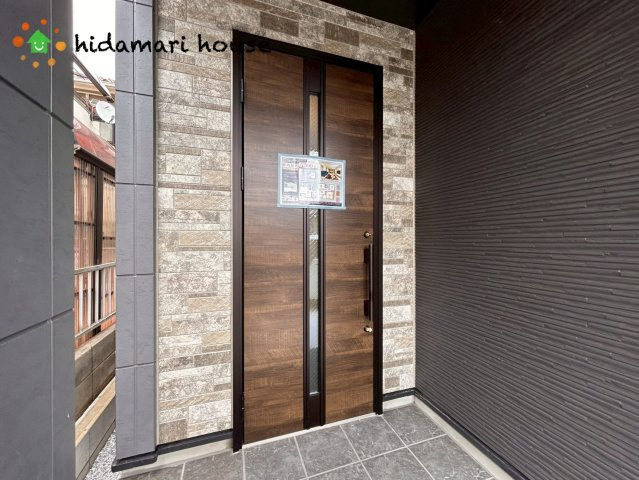北区日進町1期　新築戸建　FiT-A01の玄関