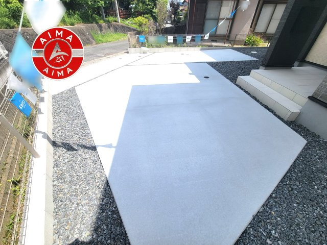 大野城市牛頸2丁目第2-1棟(1号棟)の外観|広々した駐車場になります。