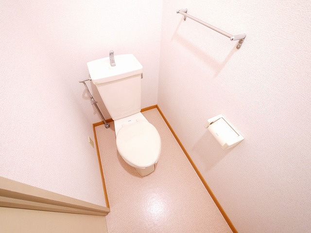 セピアコートのトイレ|シンプルで使いやすいトイレです