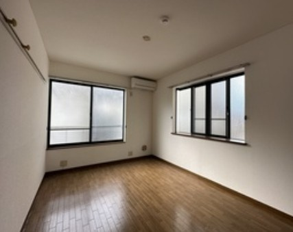 エステートピア大門の居間・リビング