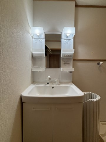 ヴェルジェ畑中の洗面所|朝の身支度もスムーズに。生活リズムが整う洗面台