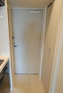 グランド・ガーラ代々木参宮橋の玄関