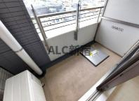 グランド・ガーラ代々木参宮橋のバルコニー