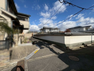 【前面道路含む現地写真】 | 建築条件無ですので、個性溢れる住まいを実現させてくださいね♪