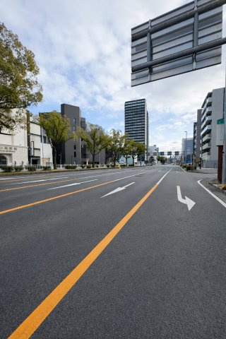 東区東桜2丁目土地の前面道路含む現地写真