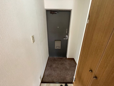 【玄関】 | カーレンベルグ