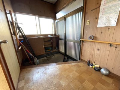 【玄関】 | 東根市本丸北　平屋中古戸建