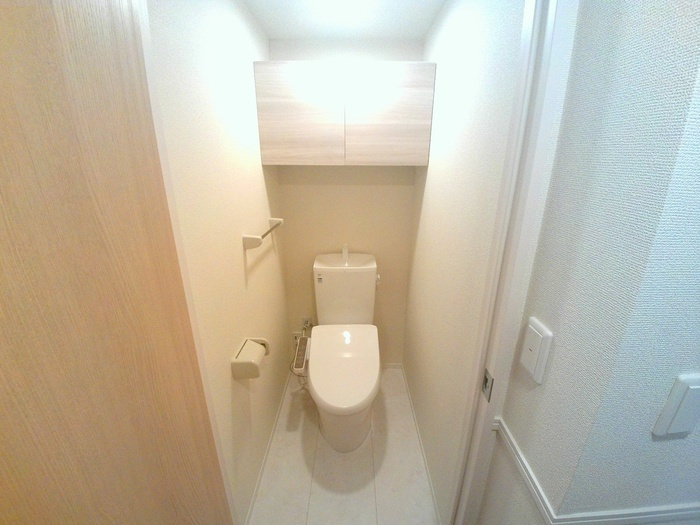 リヴェール広田のトイレ|落ち着いた色調のトイレです