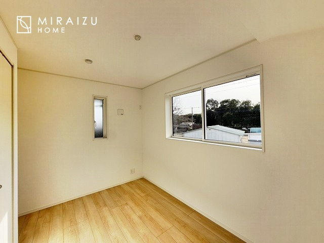 【寝室】 | 暮らしやすさを考えたプランで快適な現地ロケーションを実現。安らぎに満たされる、ゆとりのある日々を過ごせます♪