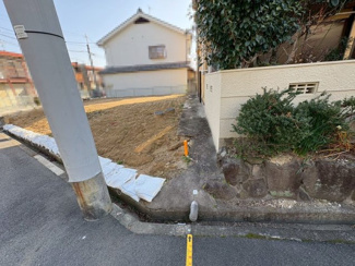 【外観】 | 国府２丁目　売土地 | 【閑静な住宅地でのびのび子育て】閑静な住宅地で子育て家族にピッタリ！毎日のお散歩も快適な緑に恵まれたエリアです♪