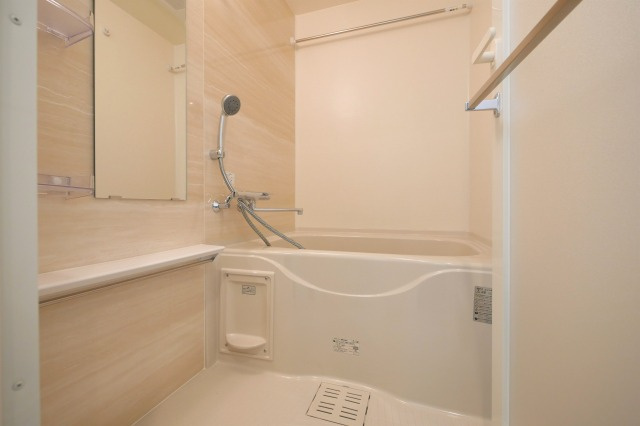 グランディール大今里の浴室