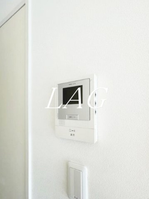 【セキュリティ】 | アクア・コート | モニター付きインターホンです。