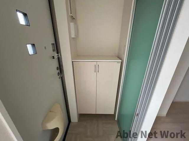 高尾崎 NEW TOWN　La・Terre Hの玄関|シューズボックス付