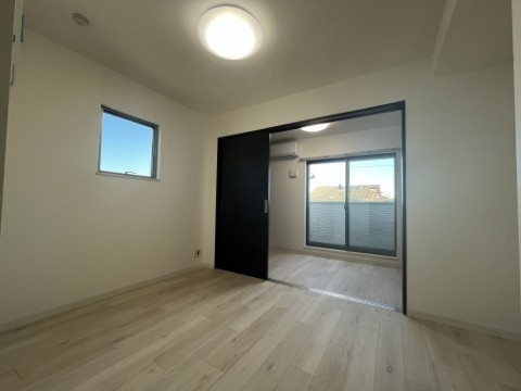 ジーメゾン春日部粕壁カヴェリの居間・リビング