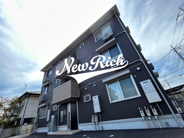 伊勢崎市東本町のアパート