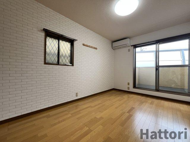 ハイツ大林の居間・リビング