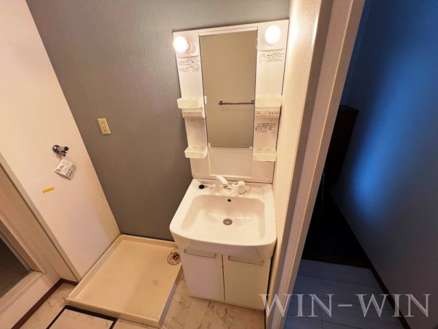 セジュール南 Bの独立洗面台|イメージ（同建物内別部屋の写真です）