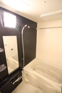 ベルシード東向島の浴室