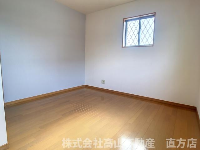 直方市大字感田のアパートの寝室