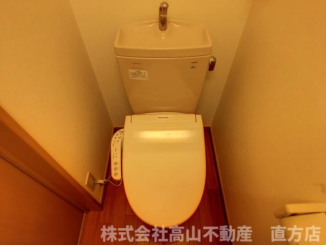 直方市大字感田のアパートのトイレ