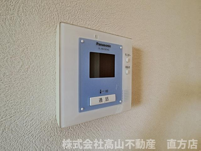 直方市大字感田のアパートのセキュリティ