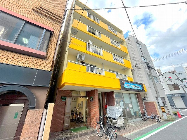 グランコートの外観