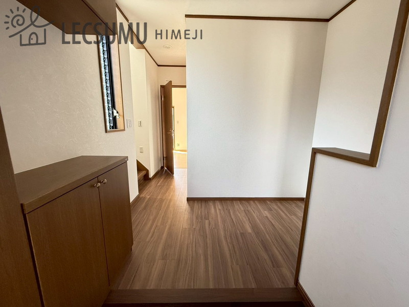 姫路市東山/中古戸建の玄関