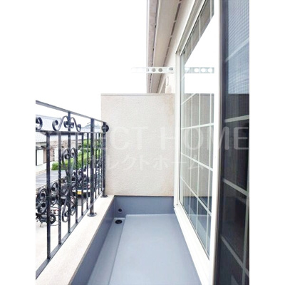 【バルコニー】 | リーブルスティルB | バルコニー付きです