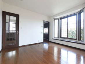 【居間・リビング】