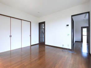 【居間・リビング】