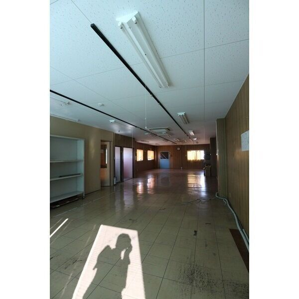 	向島町5丁目倉庫のロビー