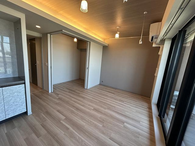 ブランシエスタ新丸子リバーフロントの居間・リビング