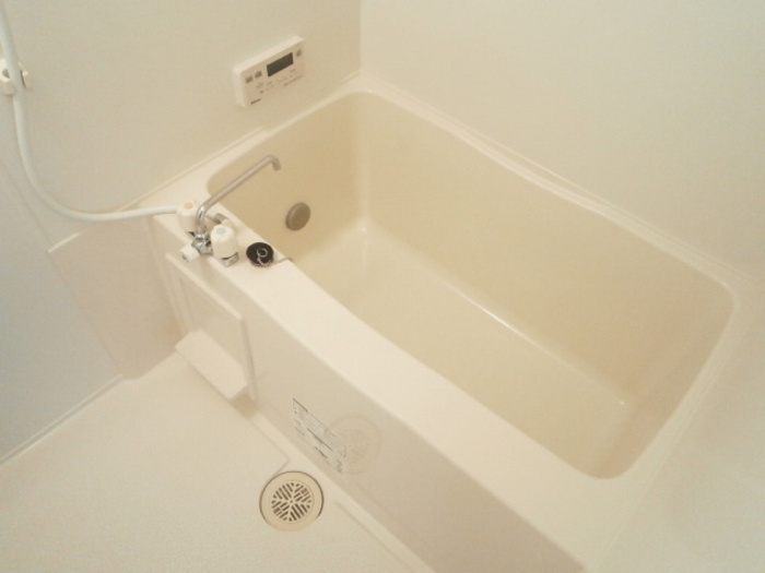 ファルコン久留米高校駅前の浴室|お風呂で日々の疲れを落としましょう