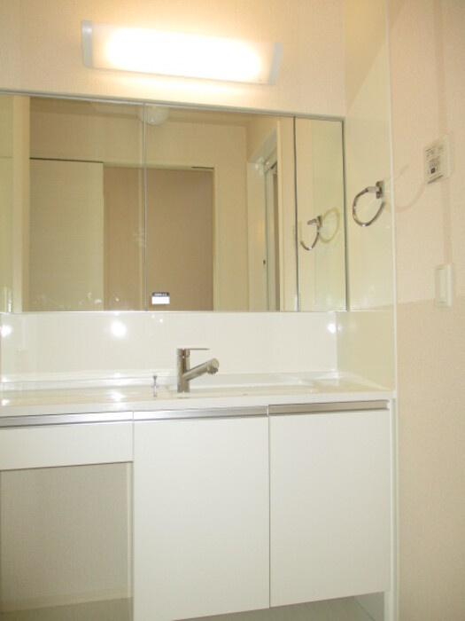 グレイス小松の独立洗面台