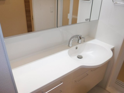 【独立洗面台】 | Droom塚越