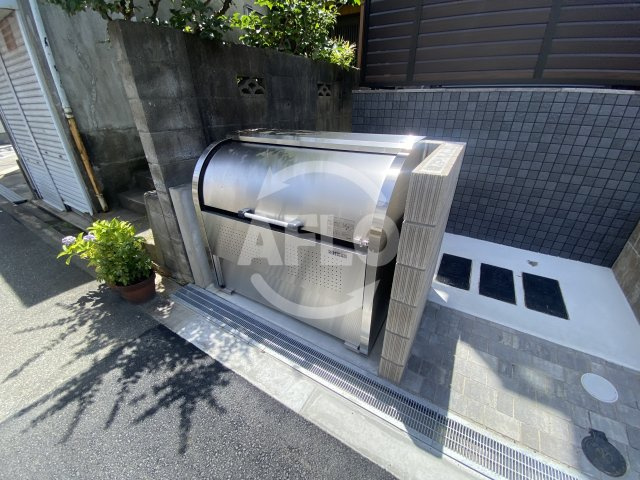 Profitのその他共用部分|Profit　ごみ置き場