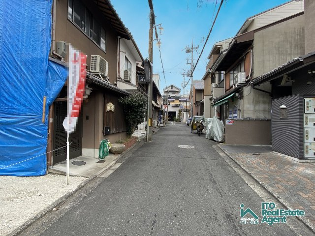 上京区東西俵屋町 土地の前面道路含む現地写真