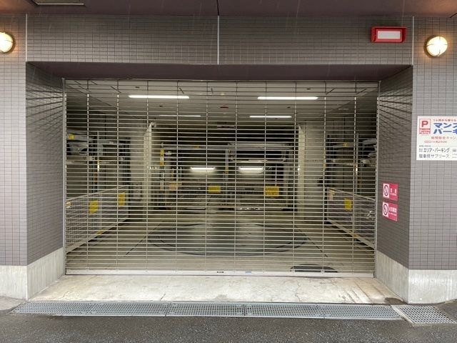 レジディア蒲田のエントランス