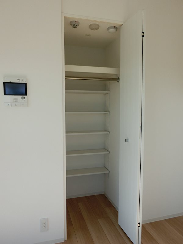 新品家具付きマンション長崎16(KaGood東京)の収納