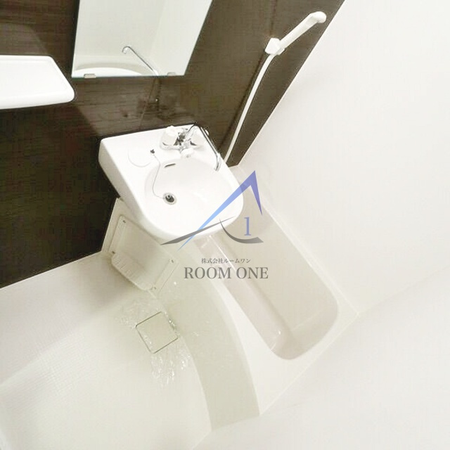 リュクスカーサ中野の浴室|お風呂です。